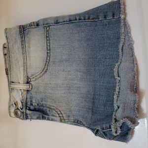 LC Lauren Conrad Short Shorts!